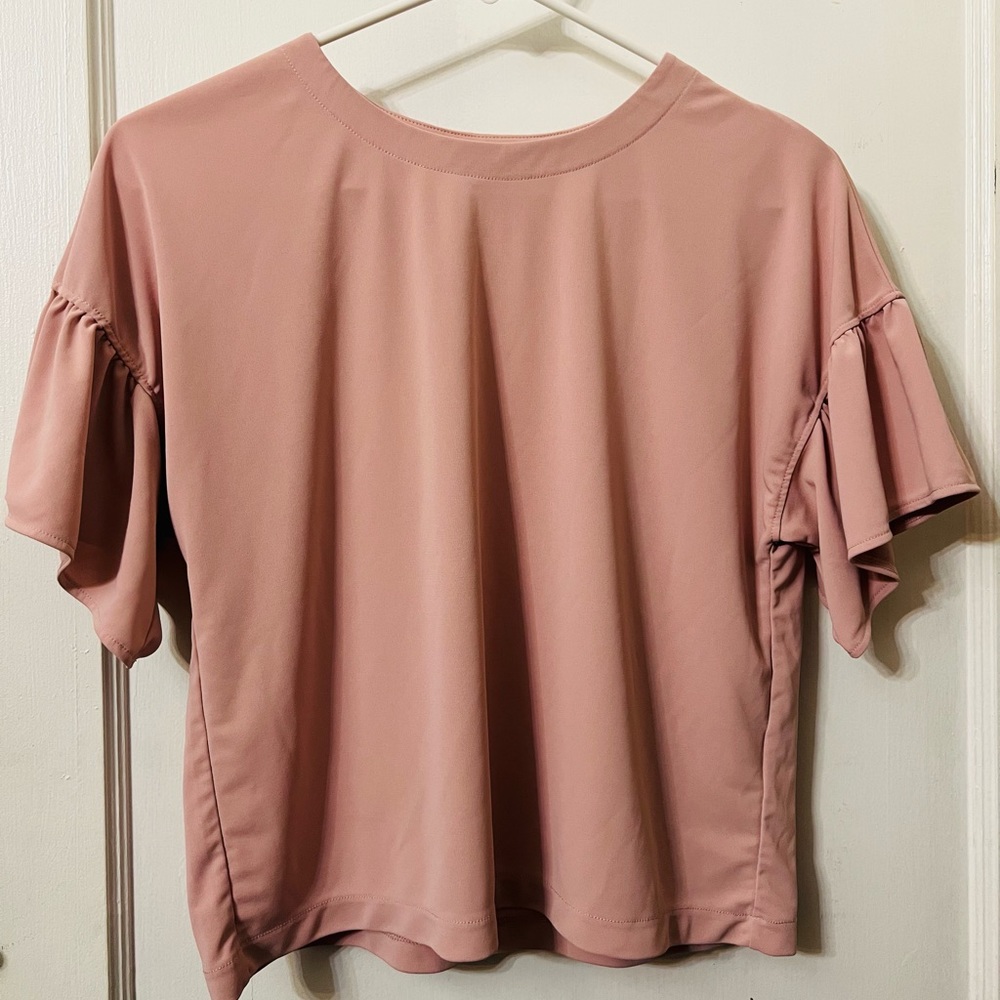 Dusty pink chiffon boxy crop top